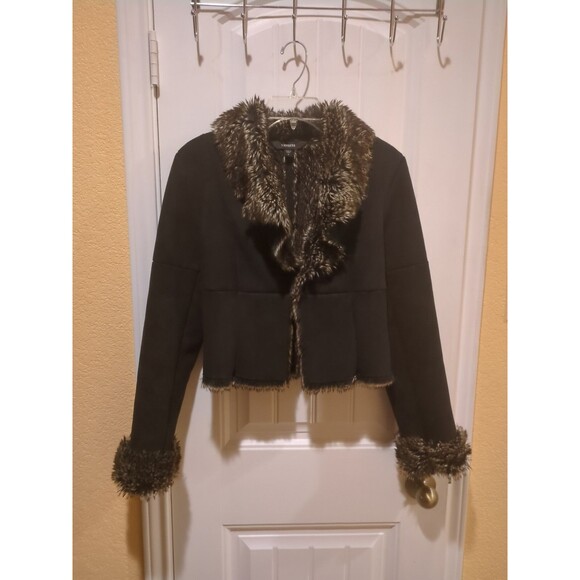 Express Black Faux Fur Collared Fully Lined Faux Suede Jacket - Size 4 - Picture 6 of 16